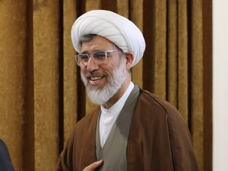 Hujjat Al-Islam Shaykh Majid Amini